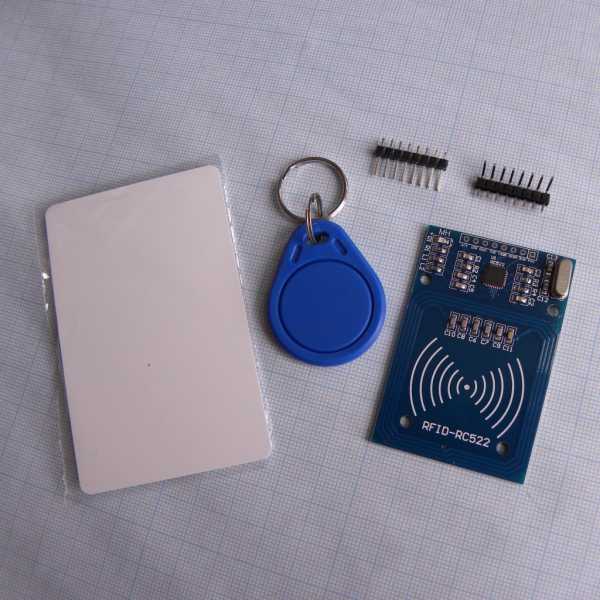 M24-Считыватель карт RFID RC522