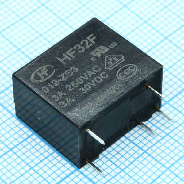 HF32F/012-ZS3