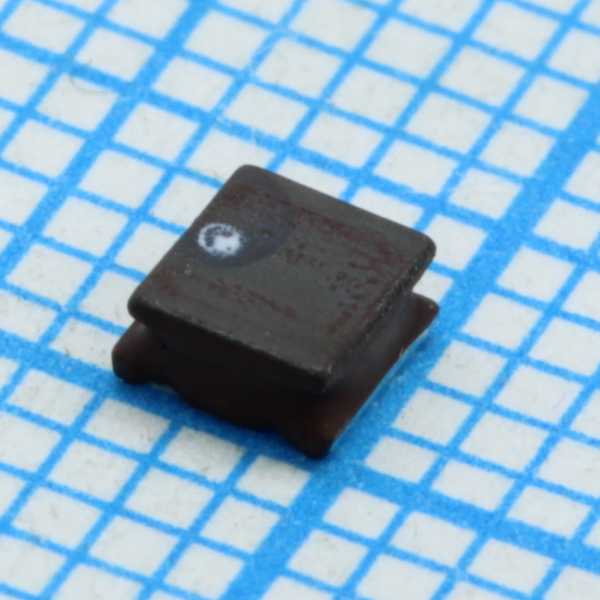 LQH3NPN101MM0L